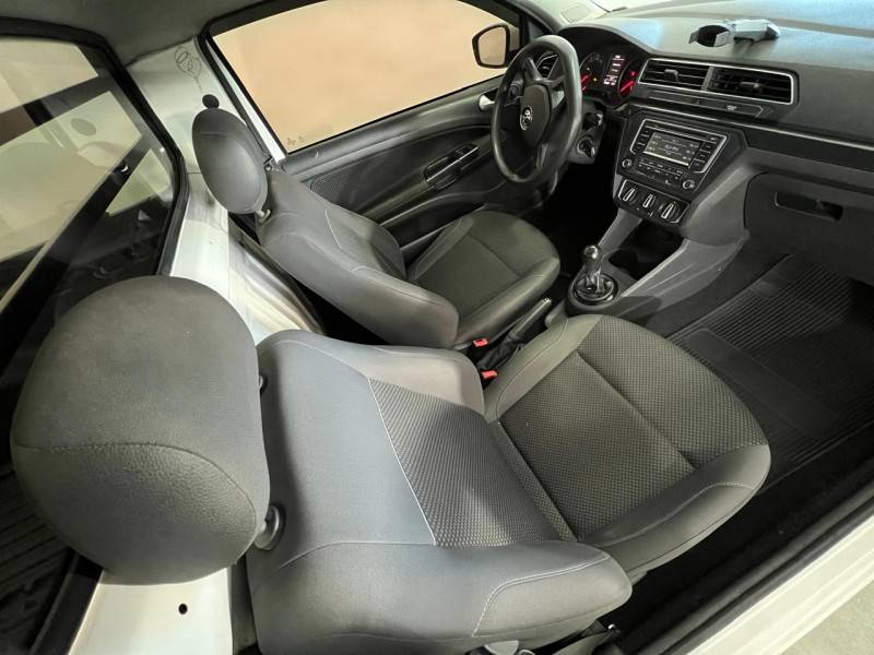 VOLKSWAGEN - SAVEIRO - 2018/2019 - Branca - R$ 60.900,00