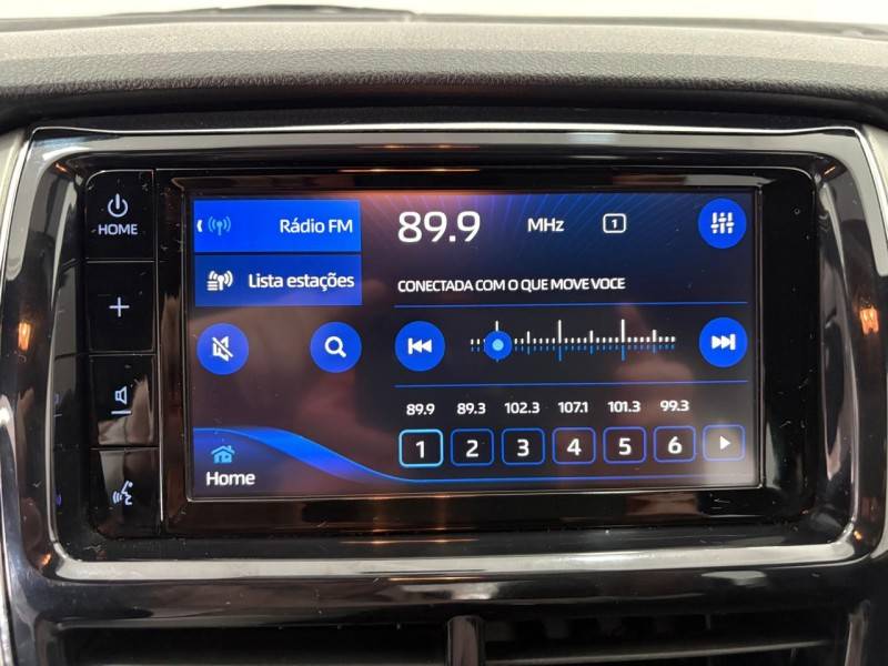 TOYOTA - YARIS - 2019/2020 - Preta - R$ 82.900,00