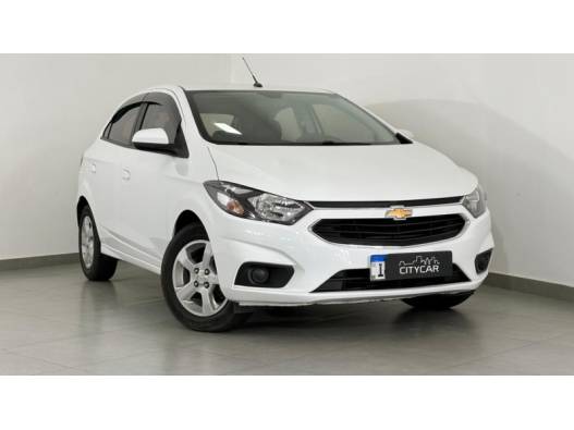 CHEVROLET - ONIX - 2019/2019 - Branca - R$ 60.900,00