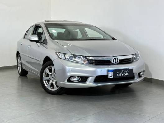 HONDA - CIVIC - 2013/2014 - Prata - R$ 79.900,00
