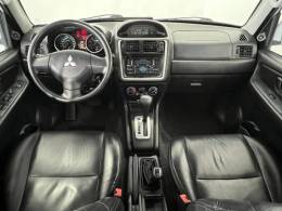 MITSUBISHI - PAJERO TR4 - 2011/2011 - Prata - R$ 63.900,00
