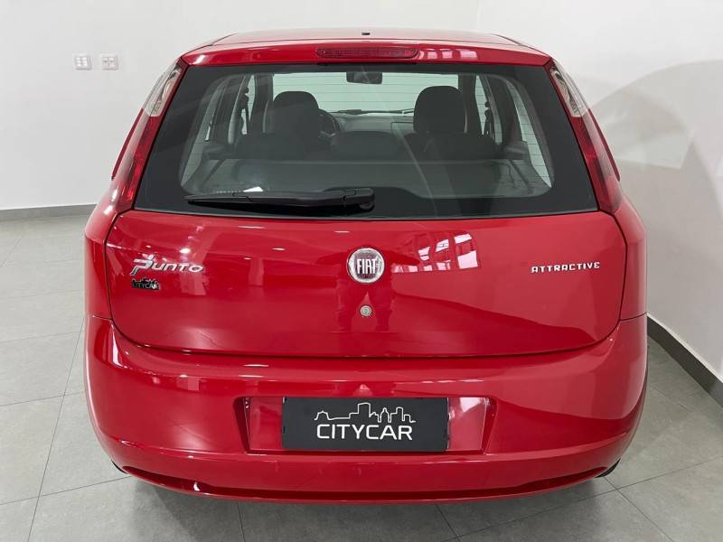 FIAT - PUNTO - 2012/2012 - Vermelha - R$ 37.900,00