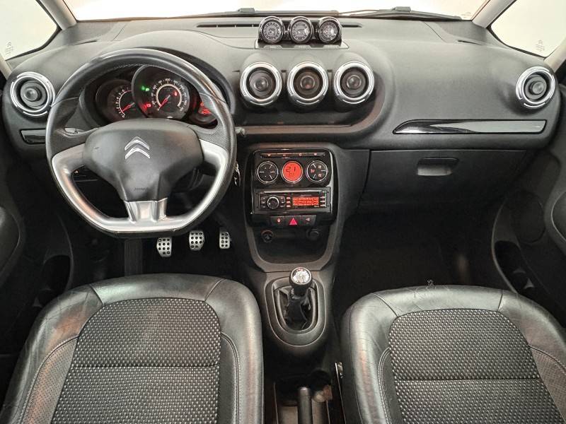 CITROËN - AIRCROSS - 2011/2012 - Prata - R$ 34.900,00