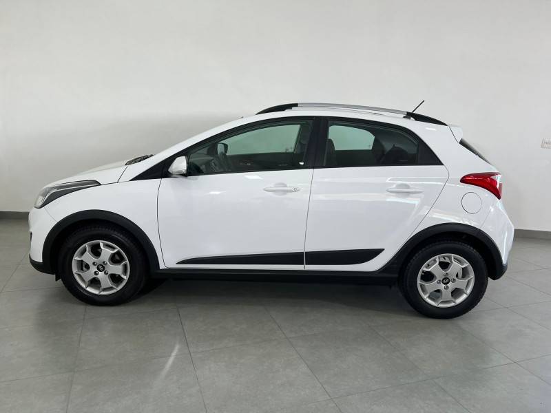 HYUNDAI - HB20 - 2014/2014 - Branca - R$ 61.900,00