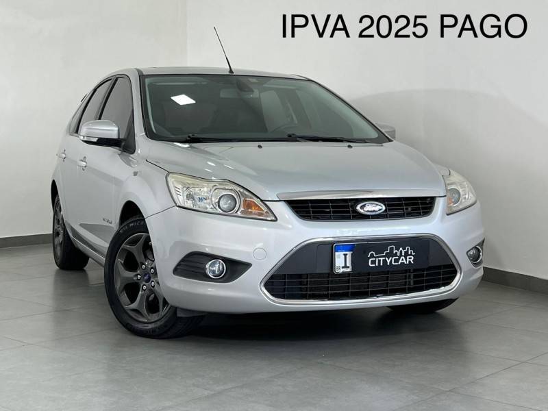 FORD - FOCUS - 2013/2013 - Prata - R$ 57.900,00