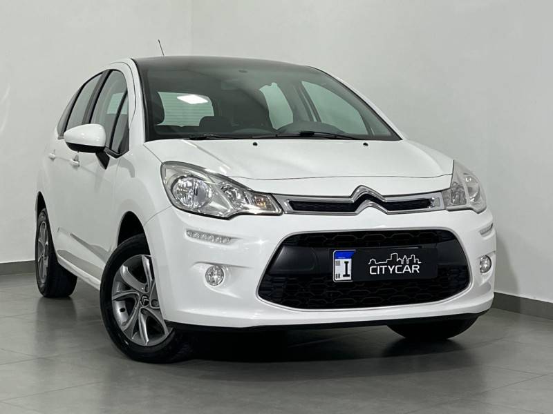 CITROËN - C3 - 2016/2017 - Branca - R$ 48.900,00