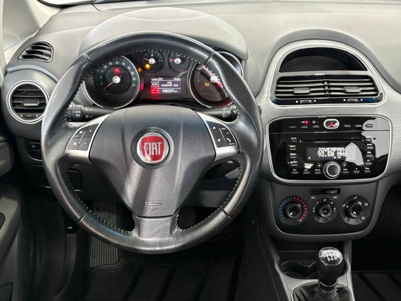 FIAT - PUNTO - 2013/2013 - Vermelha - R$ 39.900,00