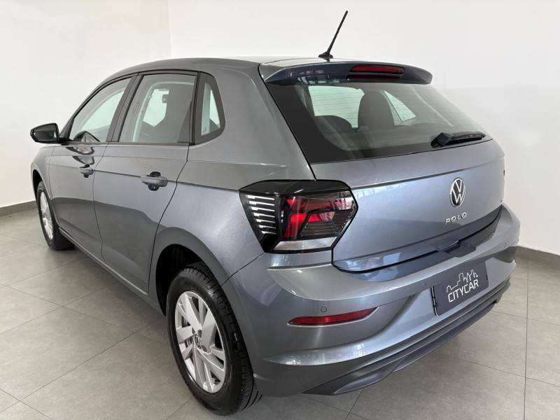 VOLKSWAGEN - POLO - 2023/2023 - Cinza - R$ 79.900,00