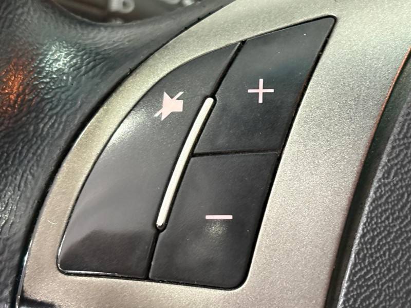 FIAT - STRADA - 2018/2019 - Branca - R$ 75.900,00