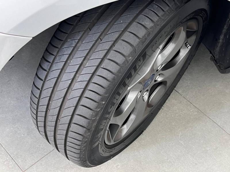 FORD - FOCUS - 2013/2013 - Prata - R$ 57.900,00