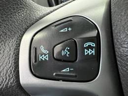 FORD - KA - 2014/2015 - Branca - R$ 43.900,00