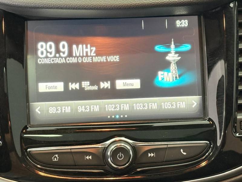 CHEVROLET - TRACKER - 2017/2018 - Cinza - R$ 90.900,00