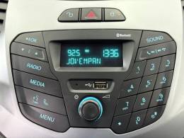FORD - KA - 2018/2018 - Vermelha - R$ 45.900,00