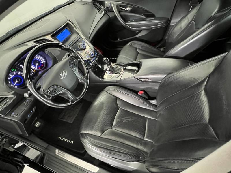 HYUNDAI - AZERA - 2012/2013 - Preta - R$ 73.900,00