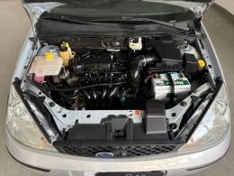 FORD - FOCUS - 2009/2009 - Prata - R$ 30.900,00