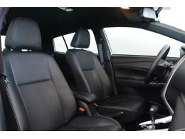 TOYOTA - YARIS - 2021/2022 - Branca - R$ 91.900,00