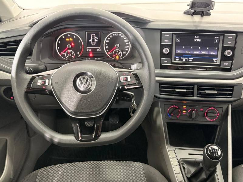 VOLKSWAGEN - VIRTUS - 2018/2018 - Preta - R$ 64.900,00