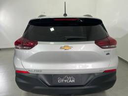 CHEVROLET - TRACKER - 2022/2023 - Prata - R$ 122.900,00