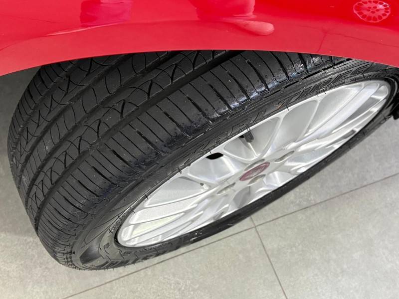 FIAT - PUNTO - 2013/2013 - Vermelha - R$ 39.900,00