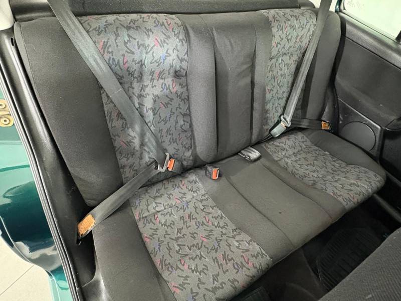 VOLKSWAGEN - GOLF - 1995/1995 - Verde - R$ 29.900,00