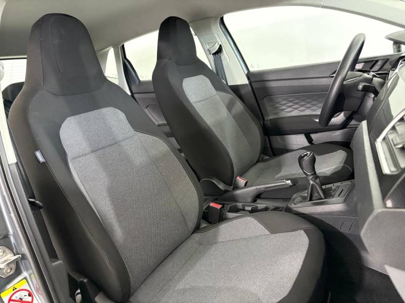 VOLKSWAGEN - POLO - 2023/2023 - Cinza - R$ 79.900,00