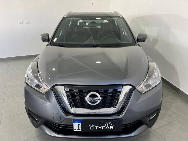 NISSAN - KICKS - 2017/2017 - Cinza - R$ 83.900,00