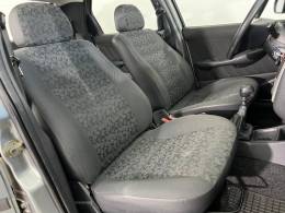 FIAT - PALIO - 2006/2007 - Cinza - R$ 28.900,00