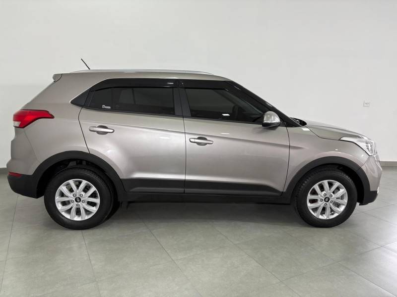 HYUNDAI - CRETA - 2022/2022 - Prata - R$ 98.900,00