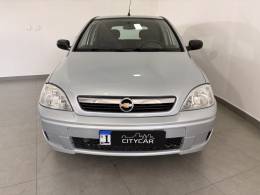 CHEVROLET - CORSA - 2011/2012 - Prata - R$ 35.900,00