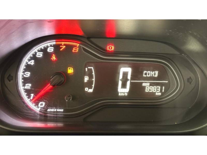 CHEVROLET - ONIX - 2019/2019 - Branca - R$ 60.900,00