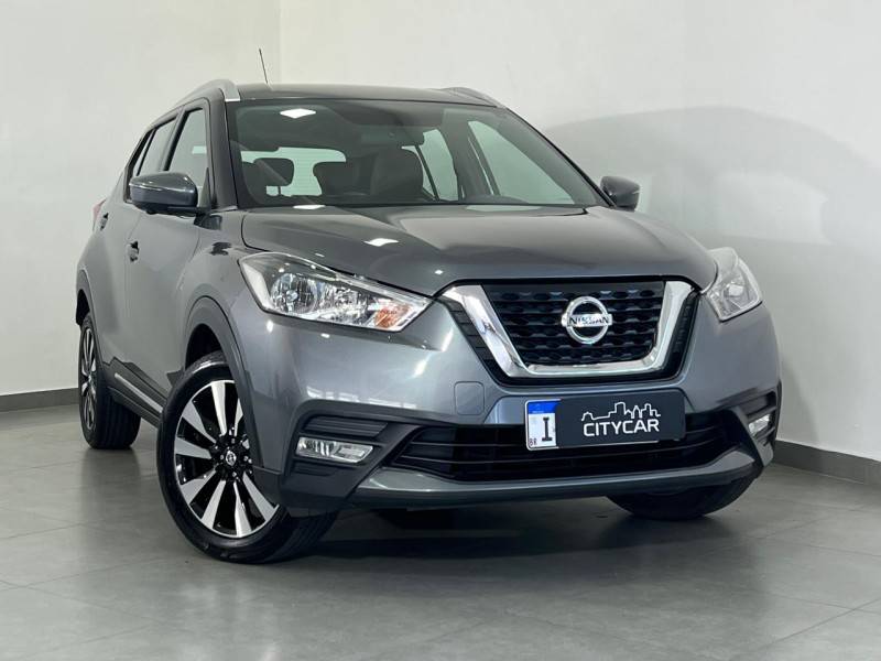 NISSAN - KICKS - 2017/2017 - Cinza - R$ 83.900,00