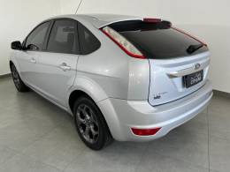 FORD - FOCUS - 2013/2013 - Prata - R$ 57.900,00