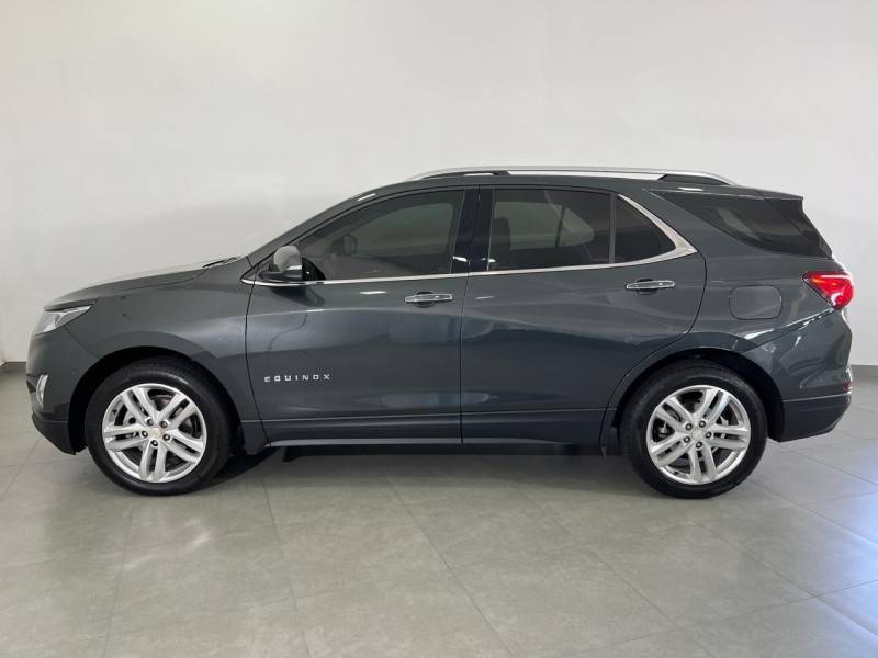 CHEVROLET - EQUINOX - 2018/2019 - Cinza - R$ 129.900,00