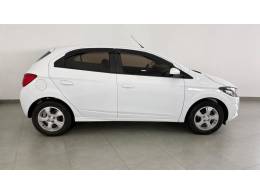 CHEVROLET - ONIX - 2019/2019 - Branca - R$ 60.900,00