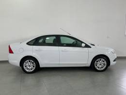 FORD - FOCUS - 2013/2013 - Branca - R$ 45.900,00