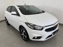 CHEVROLET - ONIX - 2017/2018 - Branca - R$ 68.900,00