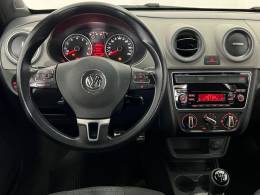 VOLKSWAGEN - SAVEIRO - 2013/2014 - Prata - R$ 65.900,00