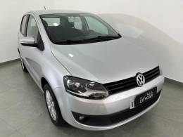 VOLKSWAGEN - FOX - 2014/2014 - Prata - R$ 46.900,00