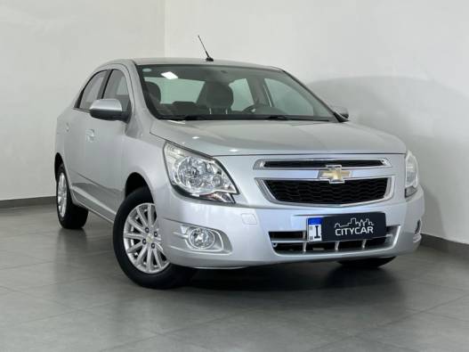CHEVROLET - COBALT - 2015/2015 - Prata - R$ 49.900,00