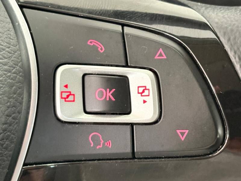 VOLKSWAGEN - VIRTUS - 2018/2018 - Preta - R$ 64.900,00