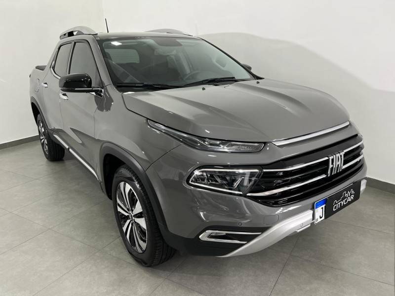 FIAT - TORO - 2022/2023 - Cinza - R$ 145.900,00