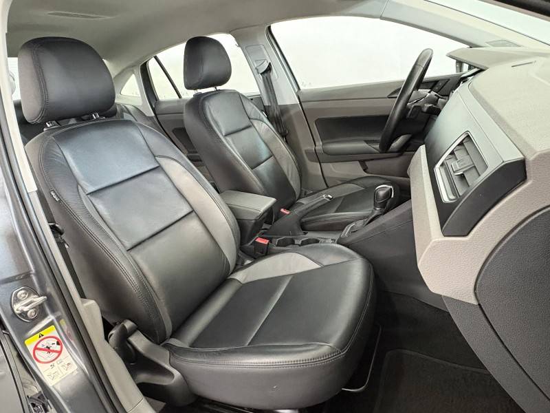VOLKSWAGEN - VIRTUS - 2018/2019 - Cinza - R$ 73.900,00