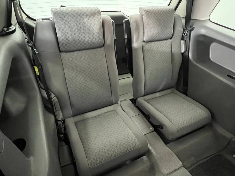 CHEVROLET - ZAFIRA - 2004/2005 - Branca - R$ 32.900,00