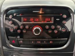 FIAT - STRADA - 2018/2019 - Branca - R$ 75.900,00