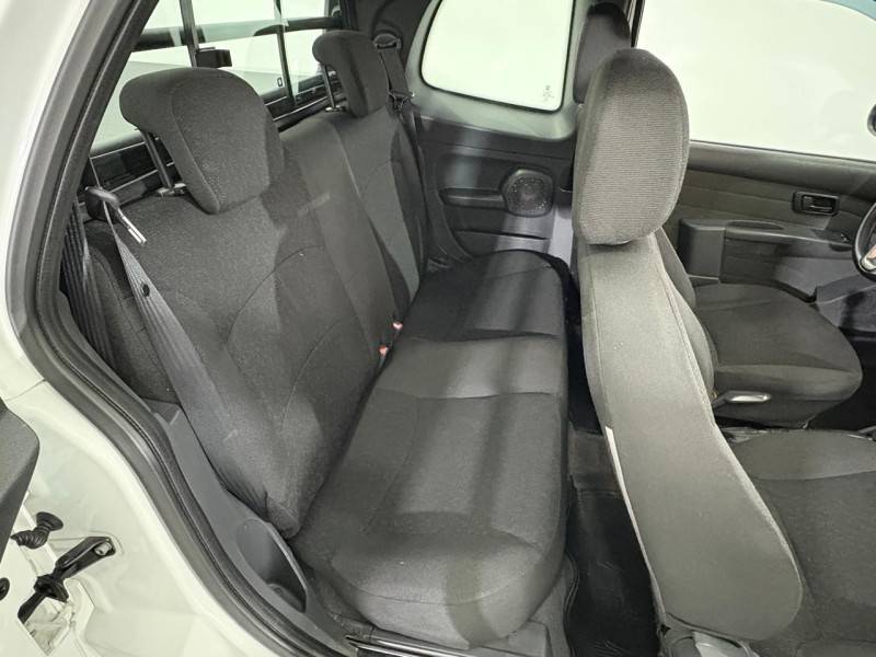 FIAT - STRADA - 2018/2019 - Branca - R$ 75.900,00