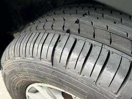 VOLKSWAGEN - SAVEIRO - 2013/2014 - Prata - R$ 65.900,00